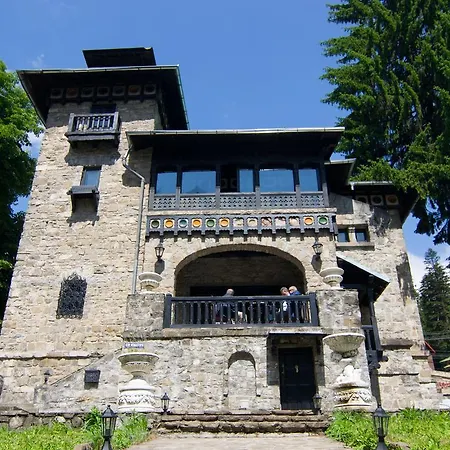 Casa Cu Farfurii Sinaia